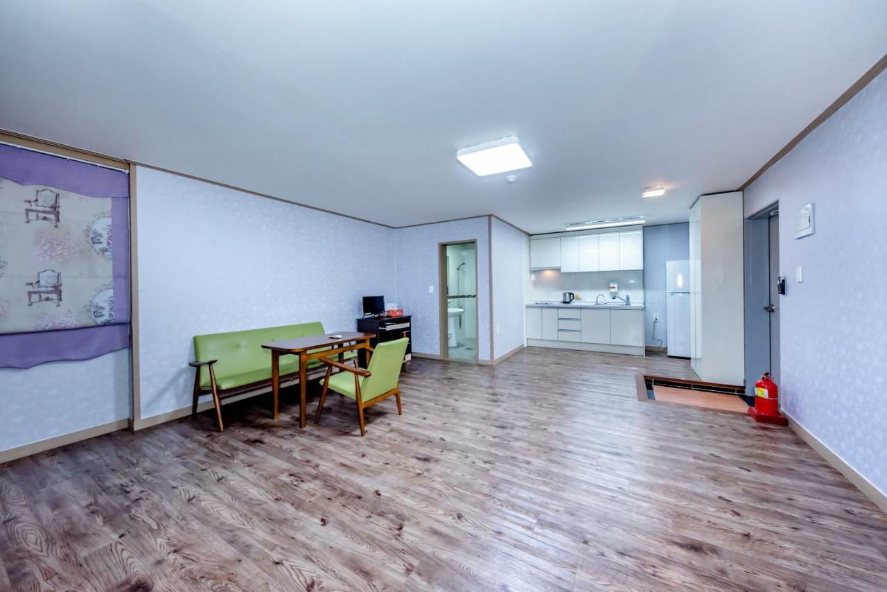 Tamragio Residence Hotel Jeju Eksteriør billede