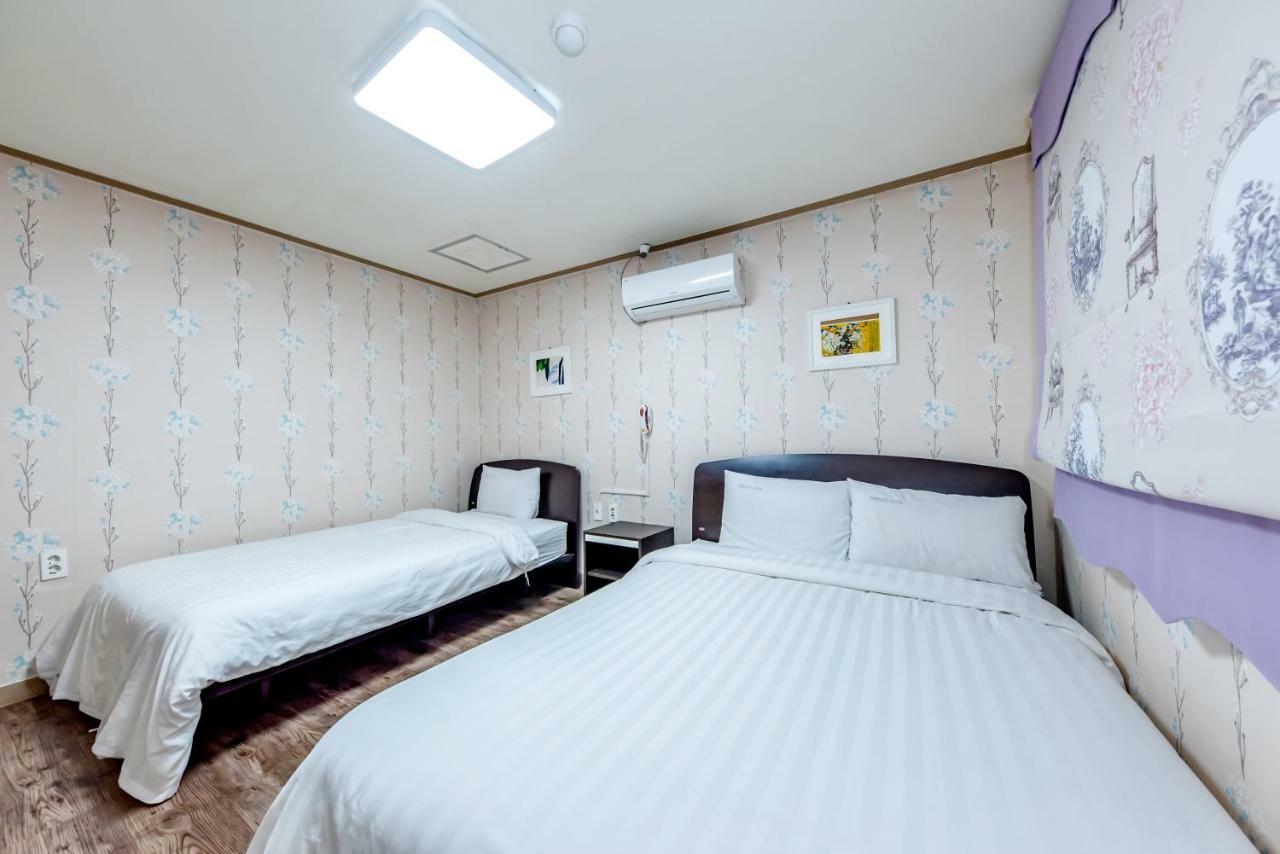 Tamragio Residence Hotel Jeju Eksteriør billede