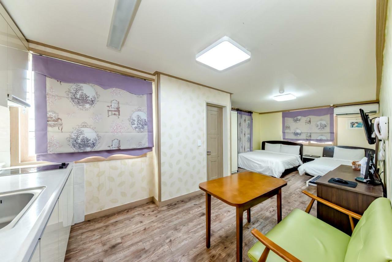 Tamragio Residence Hotel Jeju Eksteriør billede