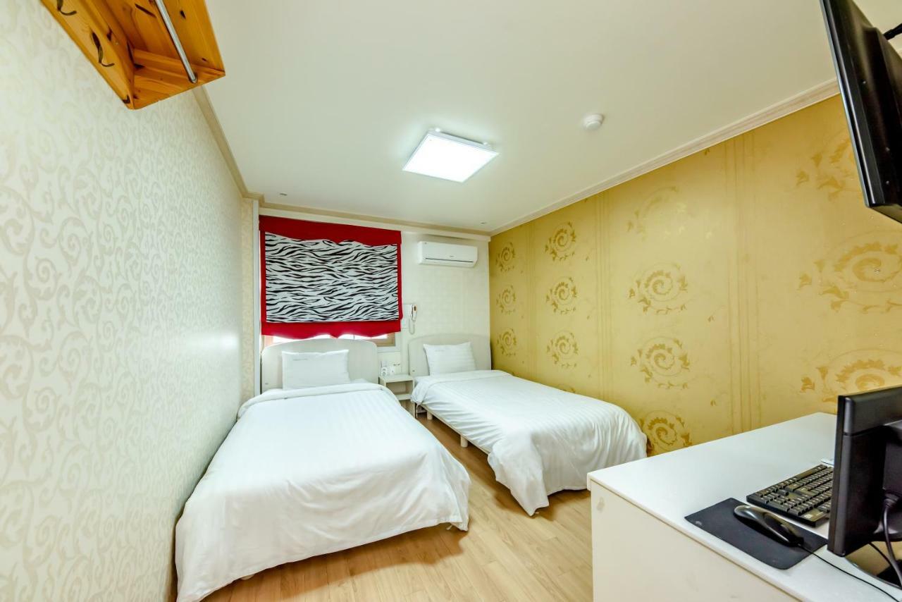 Tamragio Residence Hotel Jeju Eksteriør billede